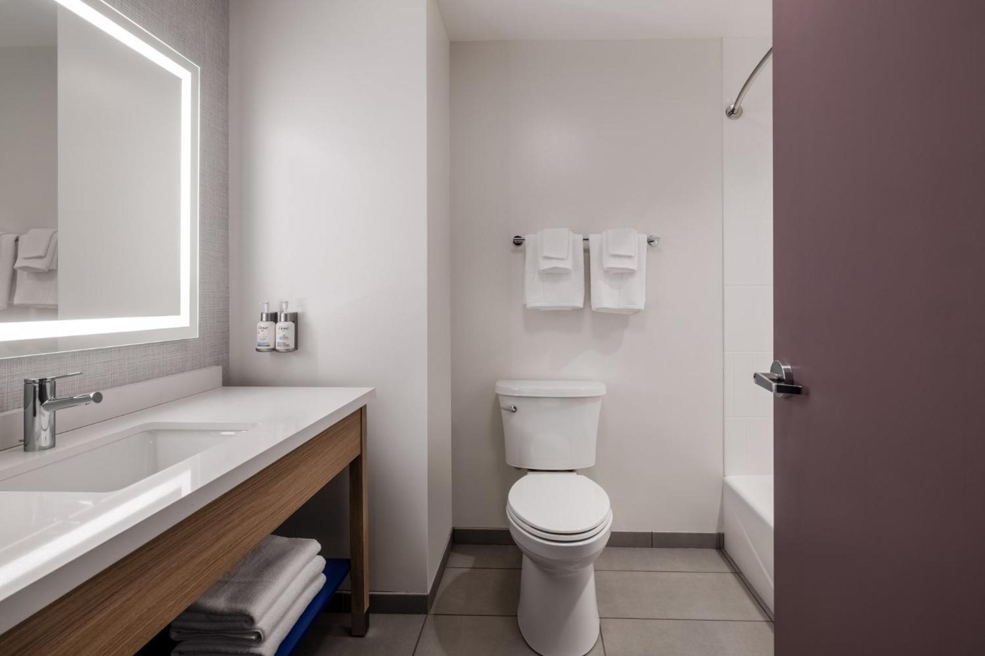 Garner Hotel By Ihg Phoenix - Surprise Ngoại thất bức ảnh